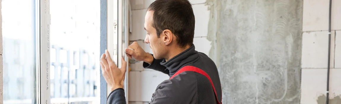 Emergency Cracked Windows Repair Services in Naples, FL