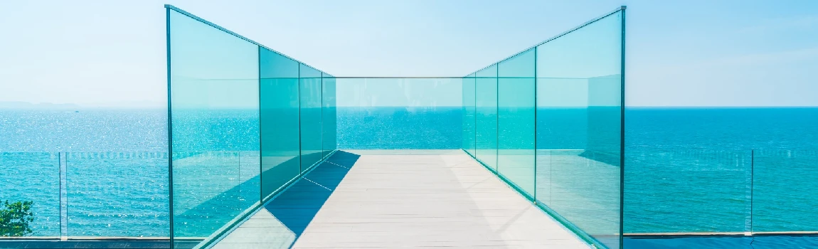 Customized Glass Pool Fence Repair Services in Naples, FL