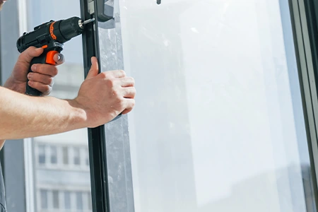 Residential Window Glass Repair in Naples, FL